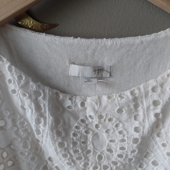 🌞 White Cotton Eyelet Tank Tunic - Picture 3 of 5
